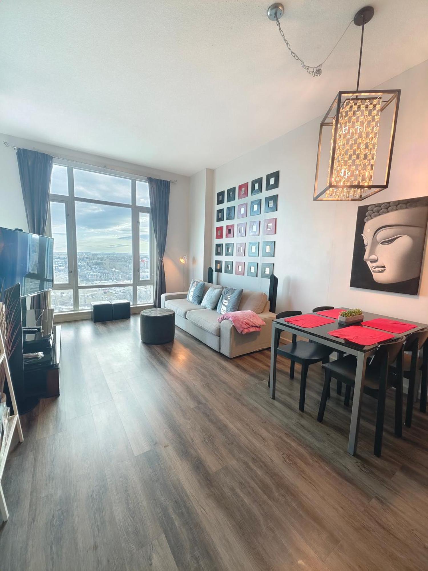 Monki Di Executive Suites - Alura Calgary Bagian luar foto