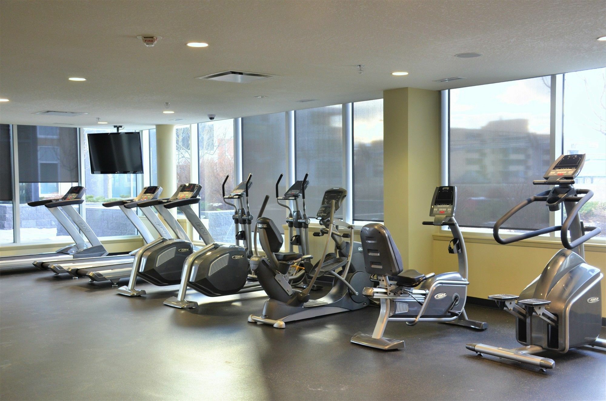 Monki Di Executive Suites - Alura Calgary Bagian luar foto