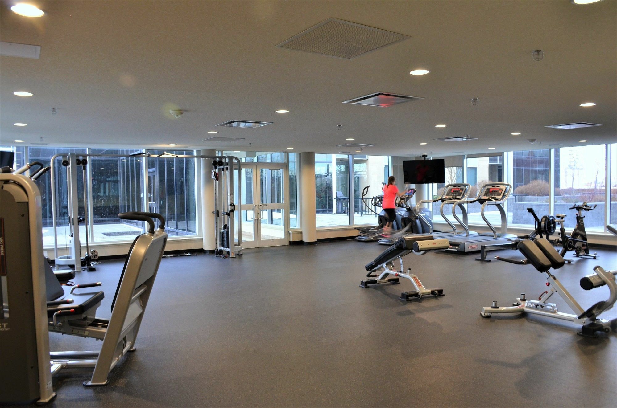 Monki Di Executive Suites - Alura Calgary Bagian luar foto